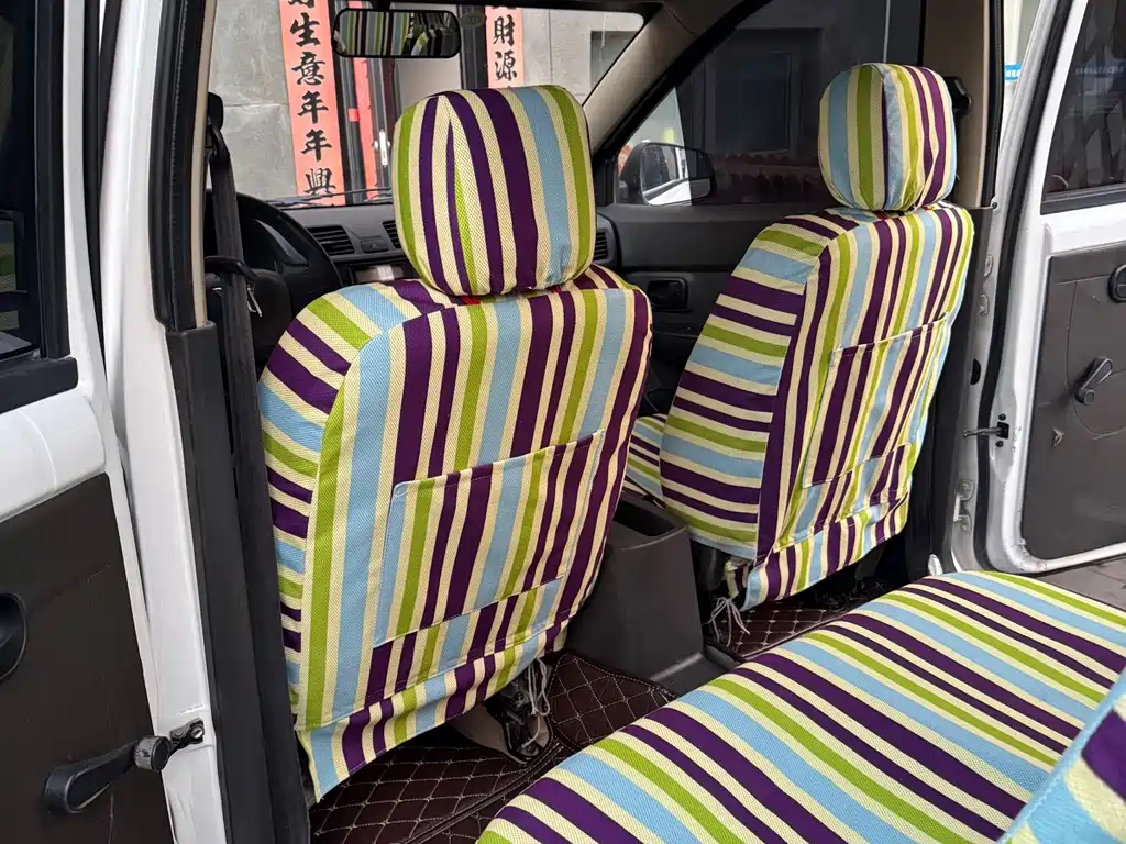 Wuling Hongguang — миниатюра 3