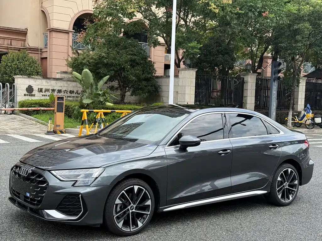 Audi A3 — миниатюра 3