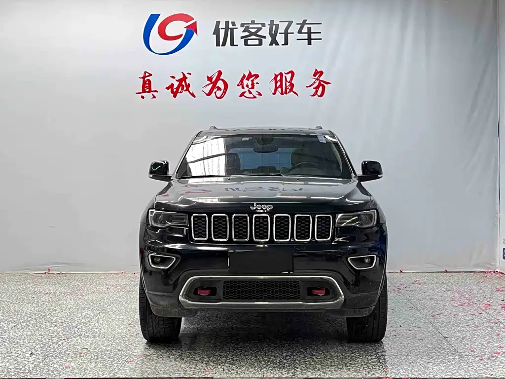 Jeep Grand Cherokee (Import) — миниатюра 2