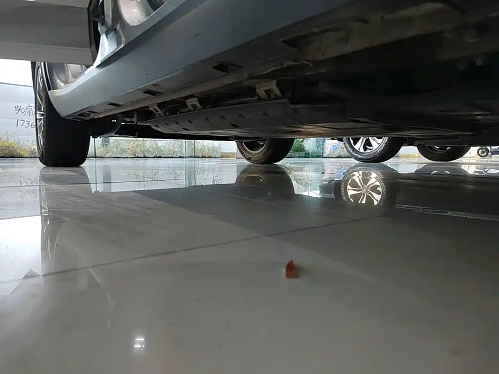 Geely Jia Ji New Energy — миниатюра 21