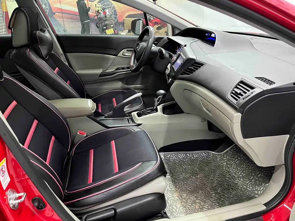 Honda Civic — миниатюра 12