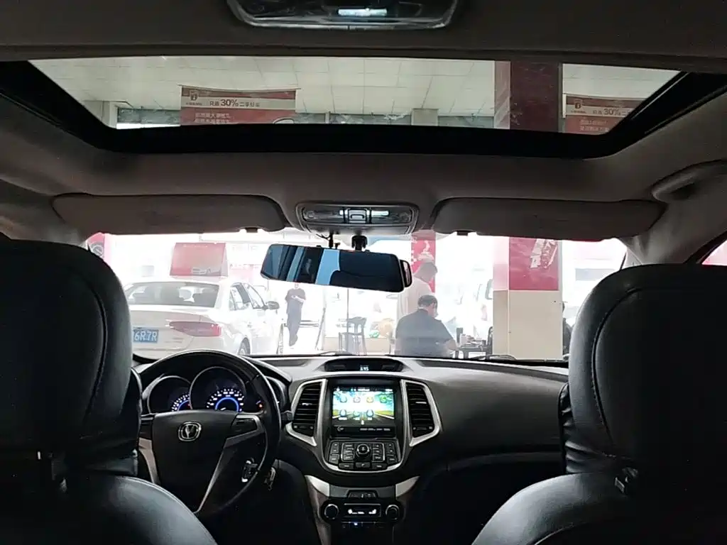 Changan Eado XT — миниатюра 18