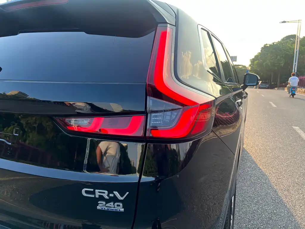Honda CR-V — миниатюра 23
