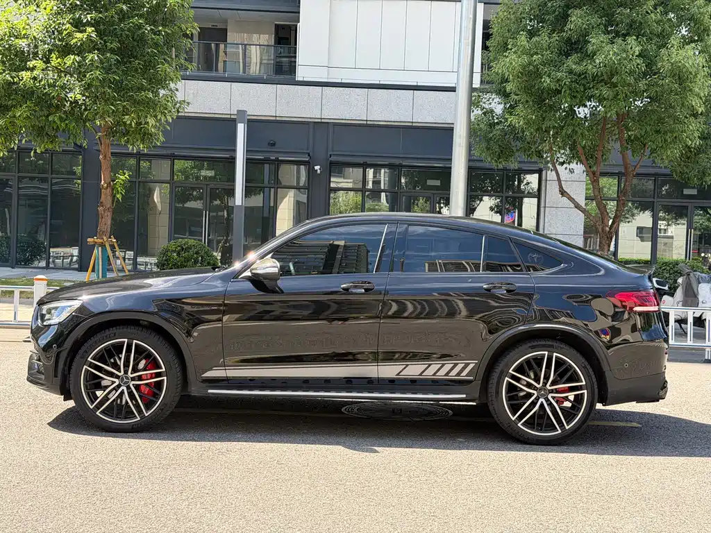 Mercedes-Benz GLC AMG — миниатюра 7