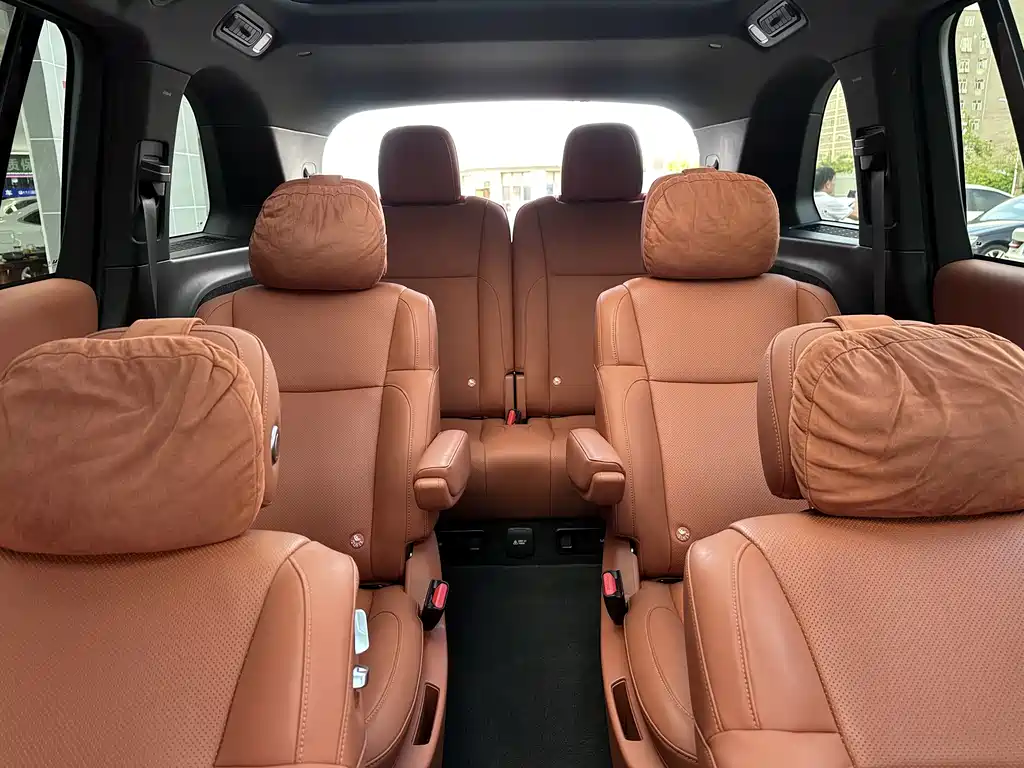 Li Auto Li L8 — миниатюра 7