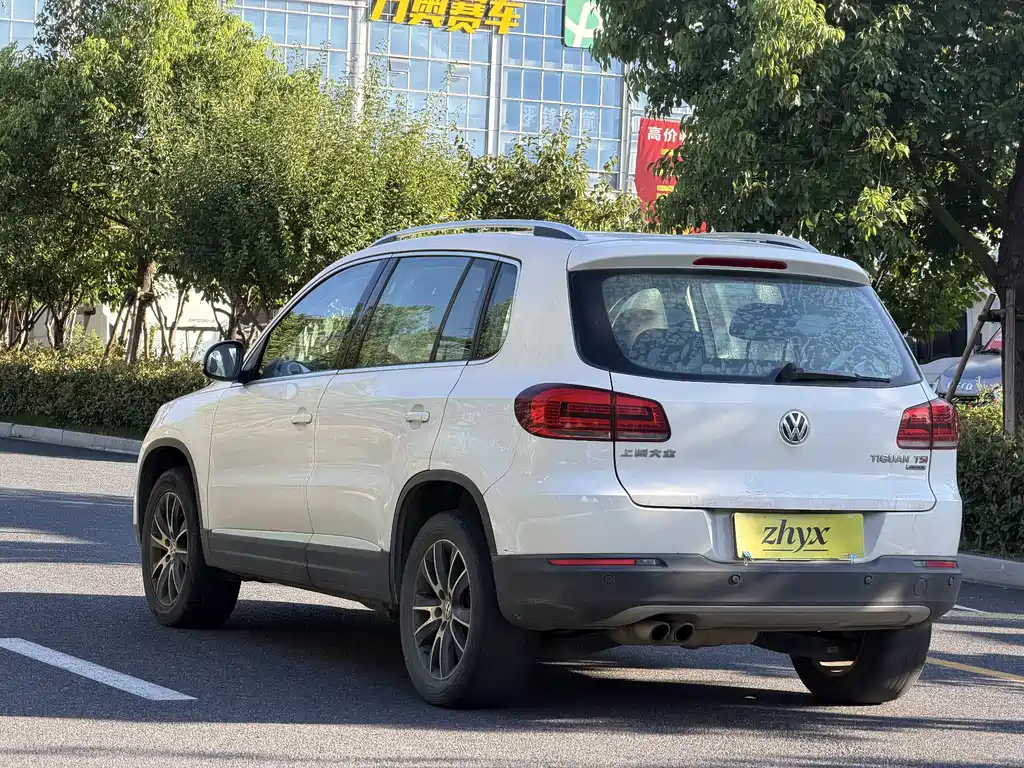 Volkswagen Tiguan — миниатюра 5