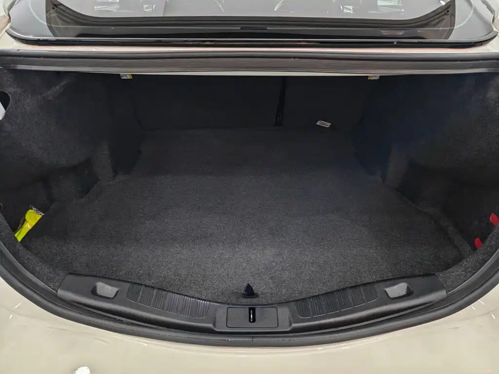 Ford Mondeo — миниатюра 12