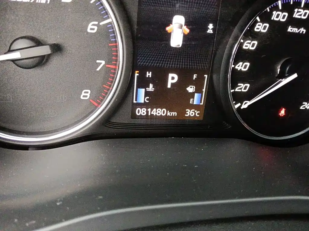 Mitsubishi Outlander — миниатюра 8