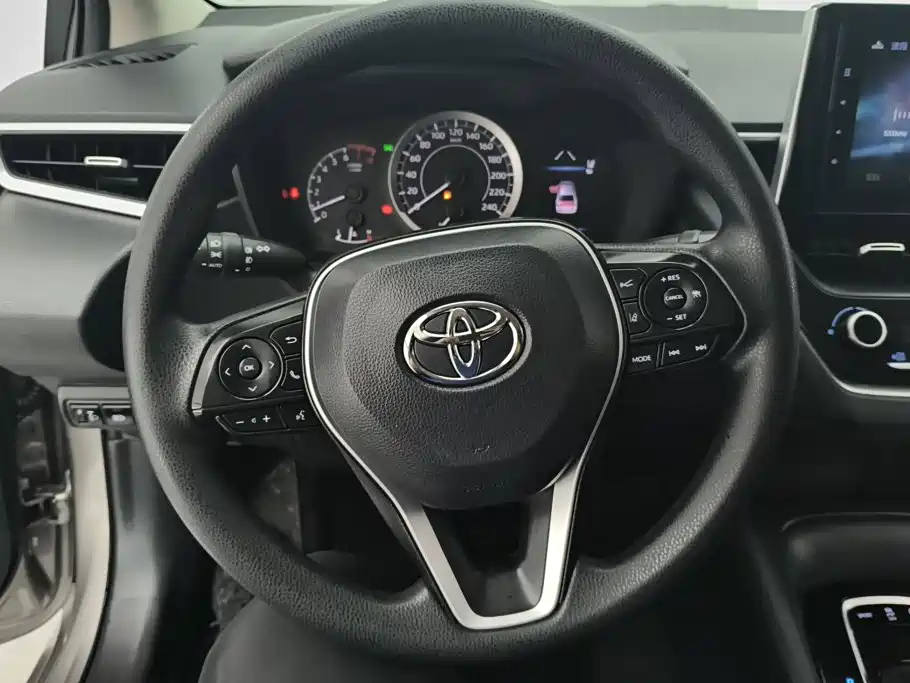 Toyota Corolla — миниатюра 15