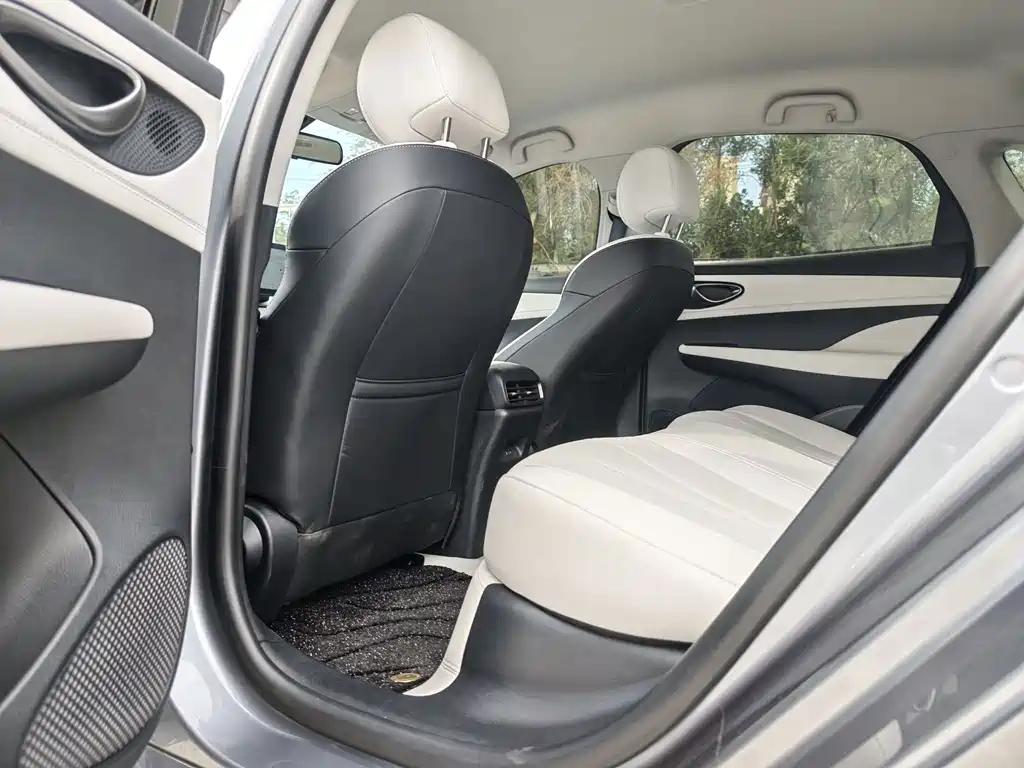 BYD Seal 05 DM-i — миниатюра 6