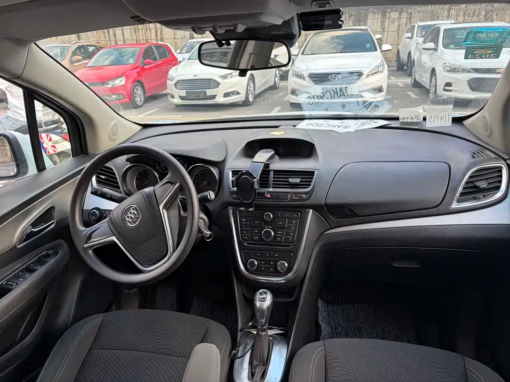 Buick Encore — миниатюра 6