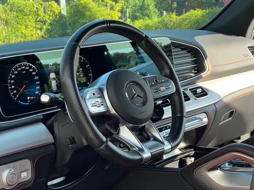 Mercedes-Benz GLE AMG — миниатюра 6
