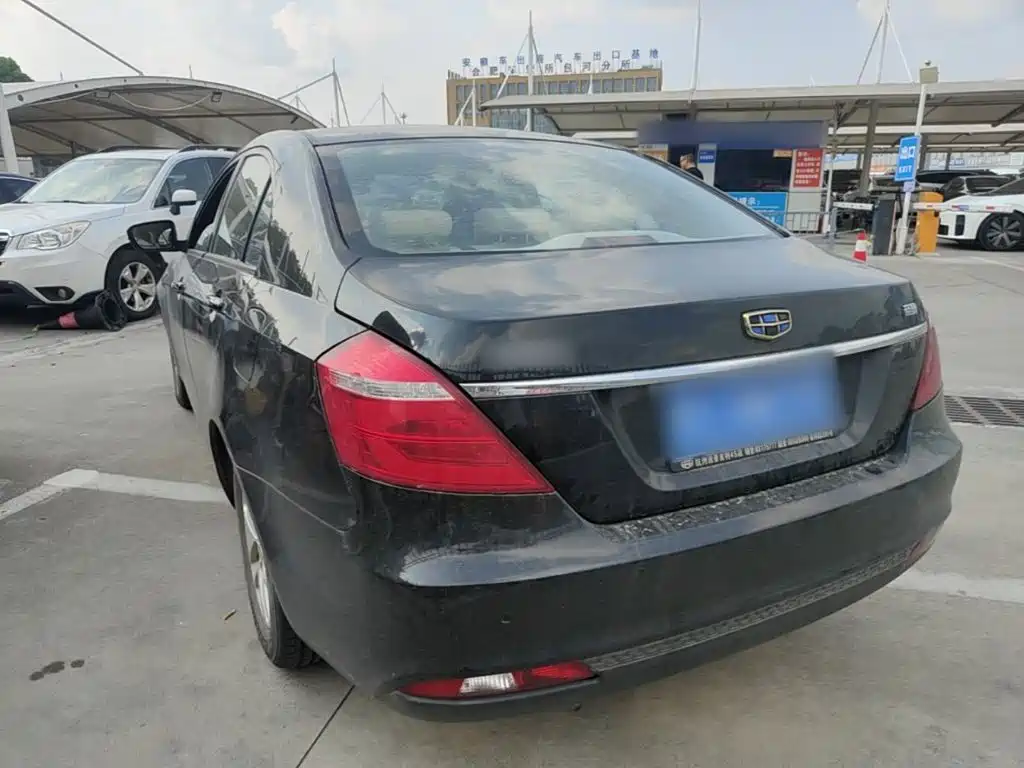 Geely Emgrand — миниатюра 5