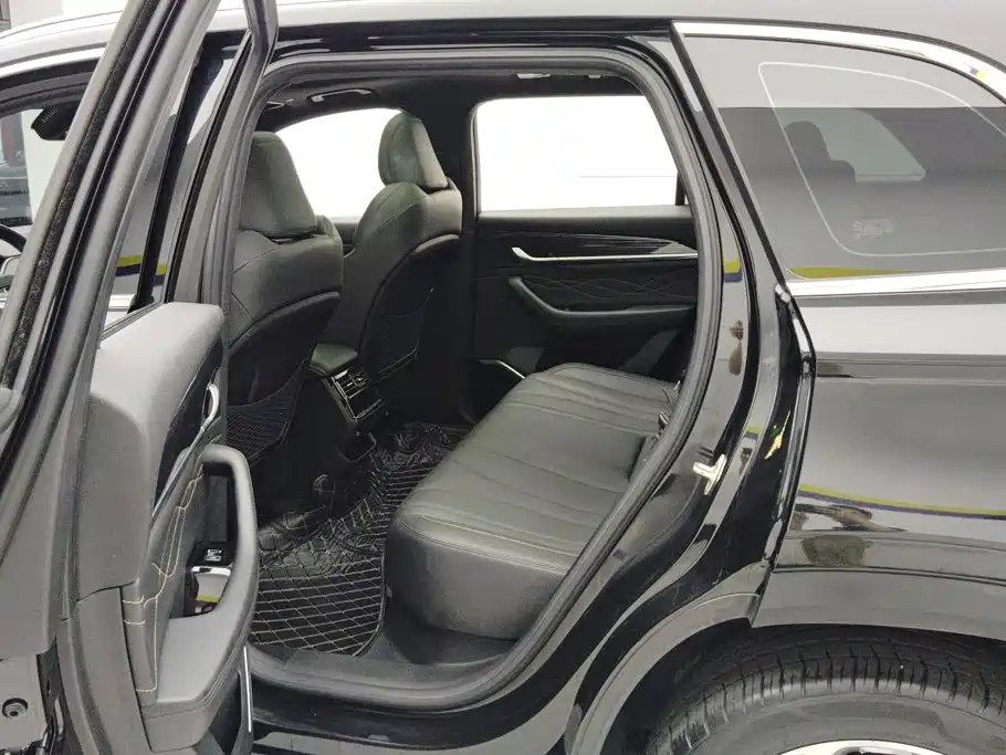 Geely Xingyue L — миниатюра 11