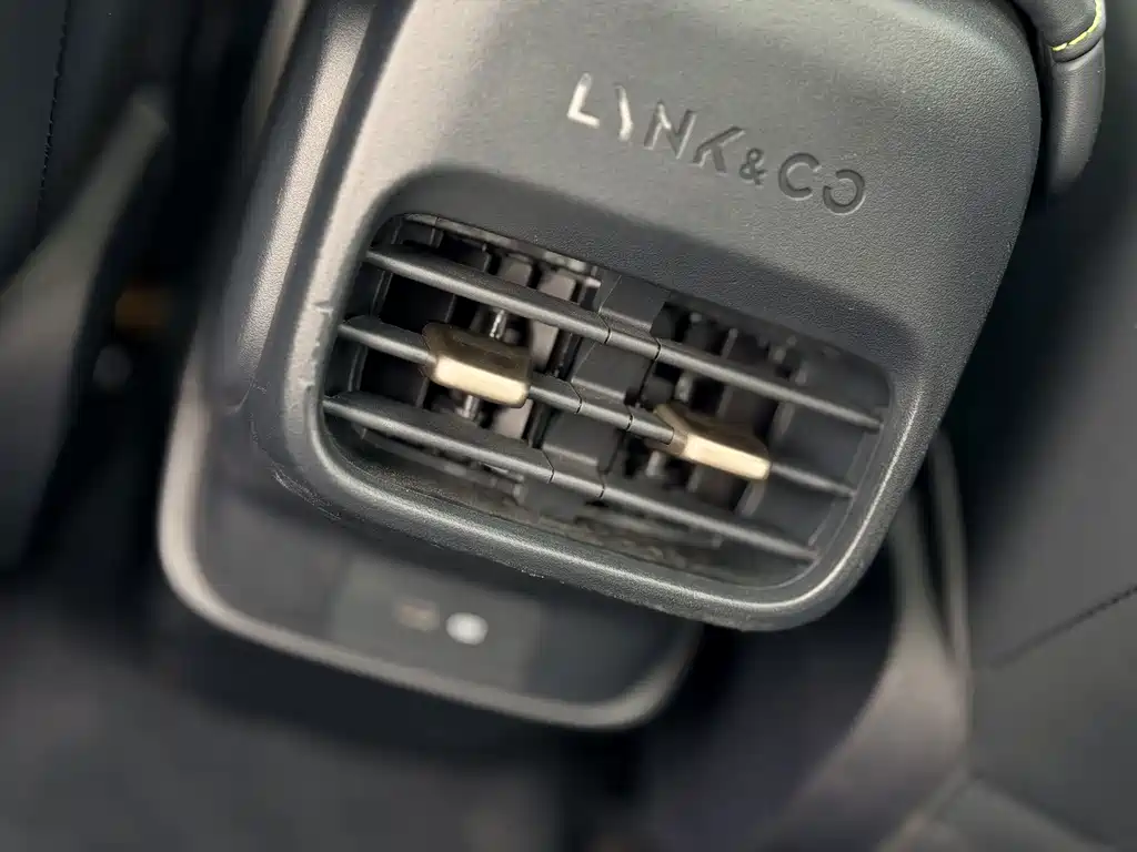 Lynk & Co 06 — миниатюра 21