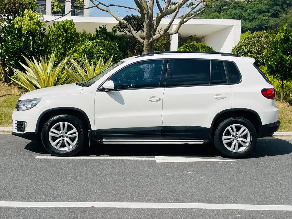 Volkswagen Tiguan — миниатюра 3