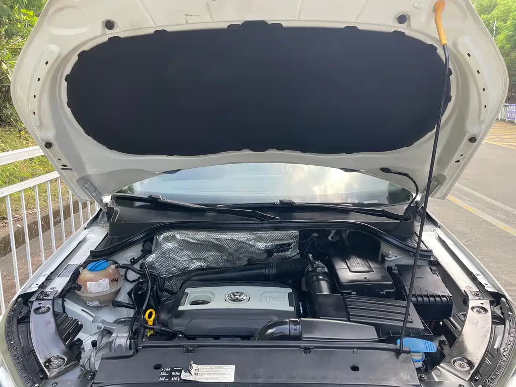 Volkswagen Tiguan — миниатюра 21