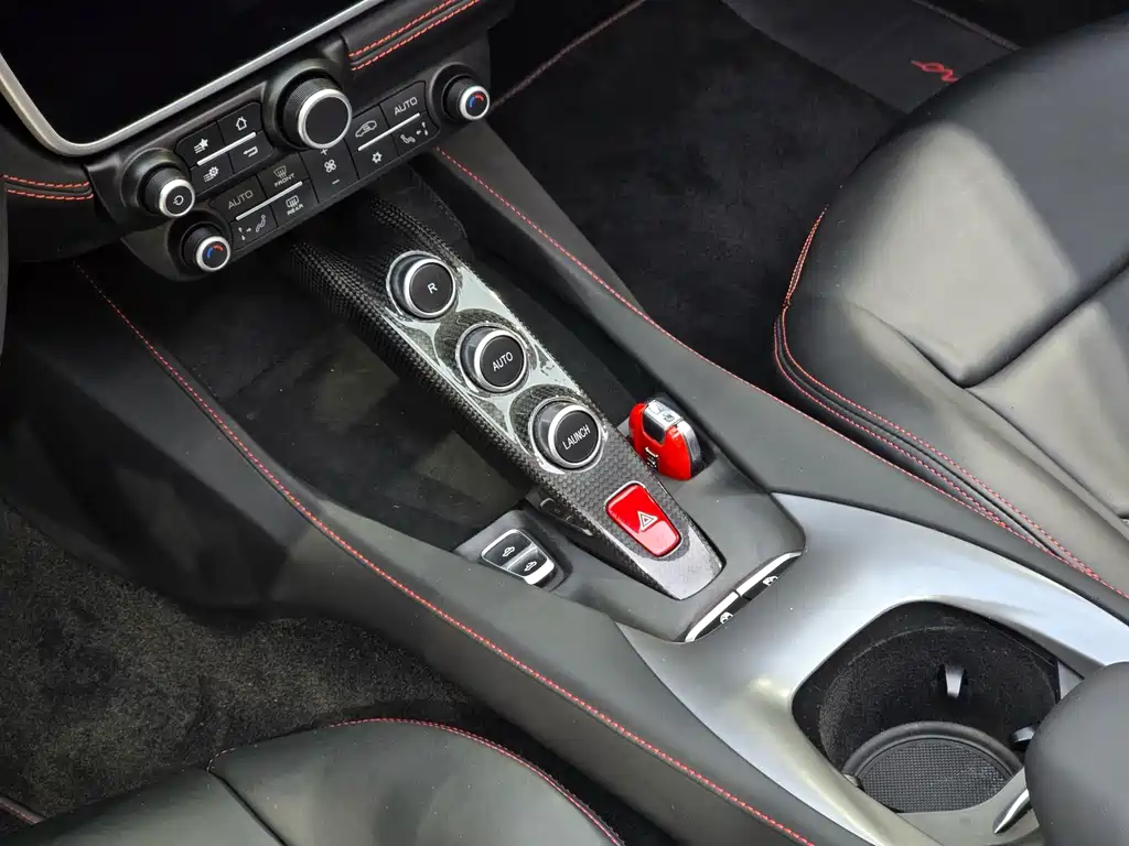Ferrari Portofino — миниатюра 8