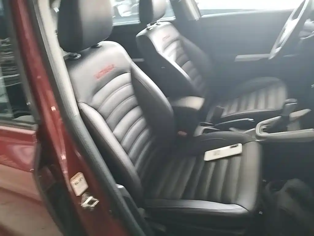 Suzuki Vitara — миниатюра 25