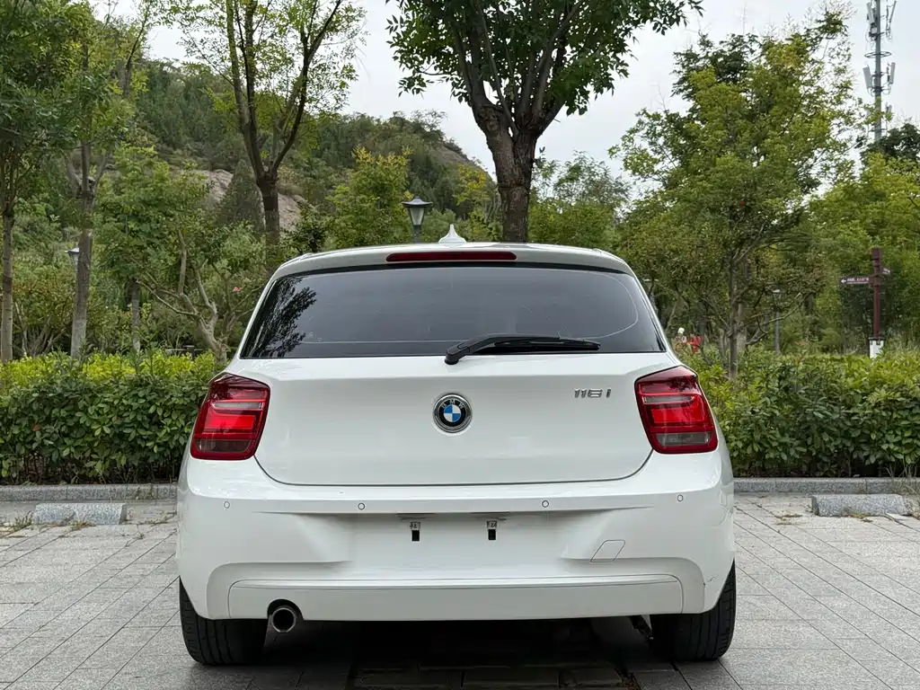 BMW 1 Series (Import) — миниатюра 22