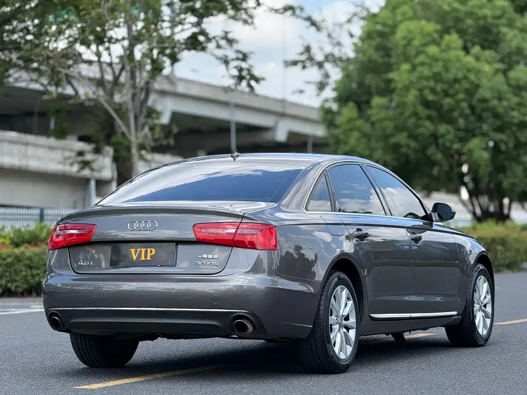 Audi A6L — миниатюра 5