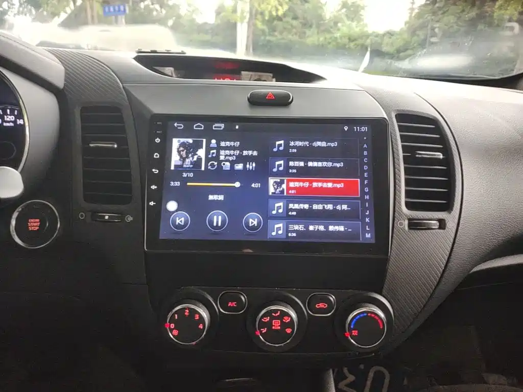Kia K3 — миниатюра 13