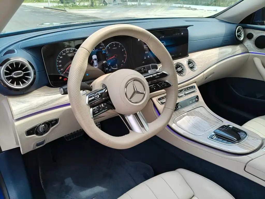 Mercedes-Benz E-Class (Import) E 260 Coupe, фото 7