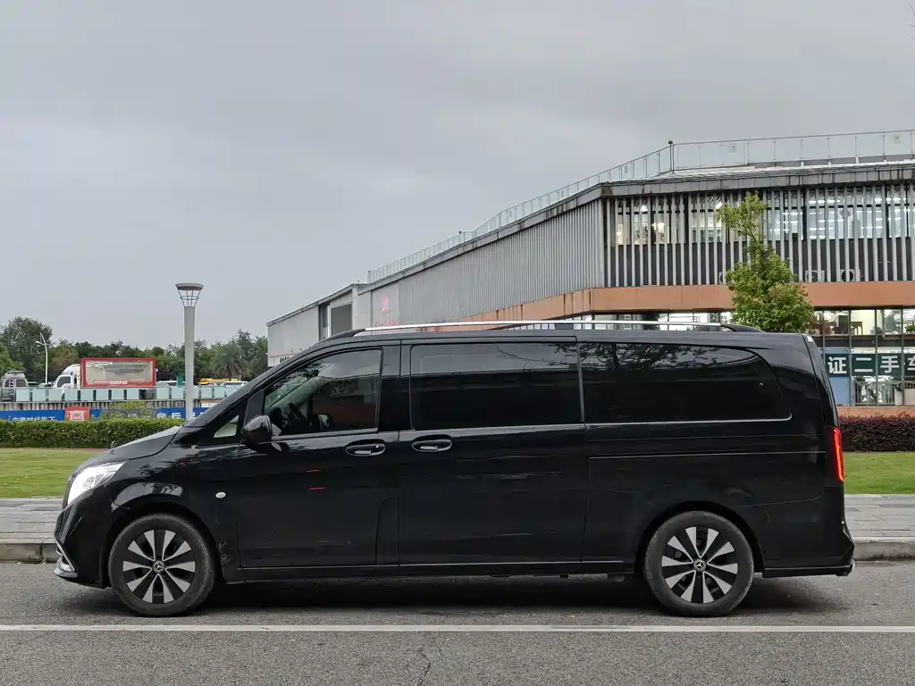 Mercedes-Benz Vito — миниатюра 3