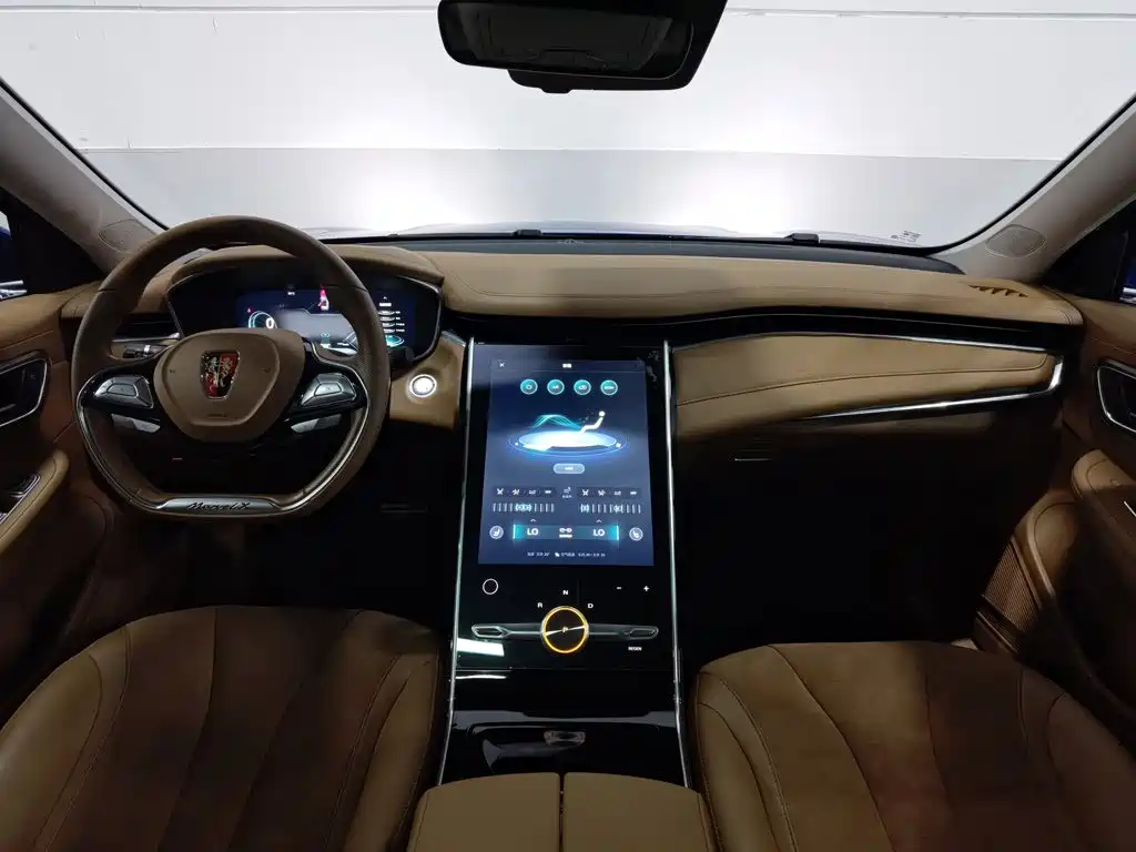 Roewe MARVEL X — миниатюра 5