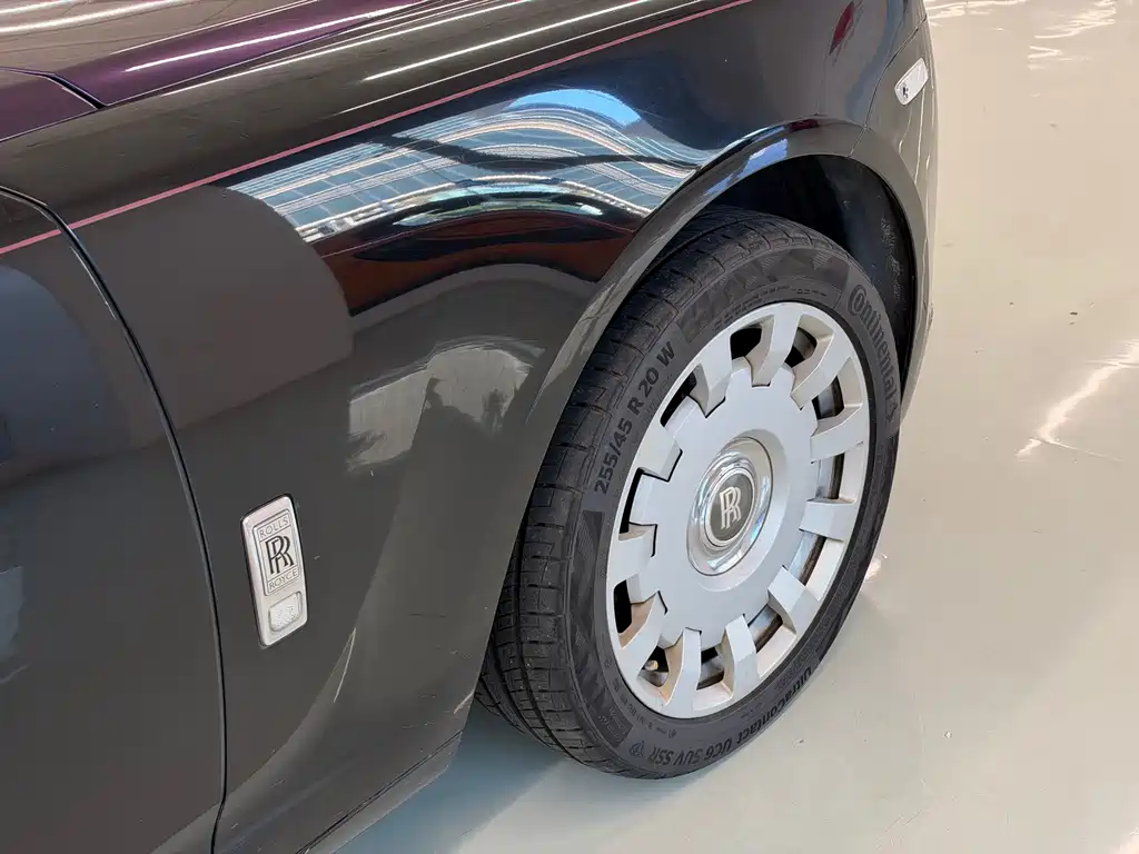 Rolls-Royce Ghost — миниатюра 14