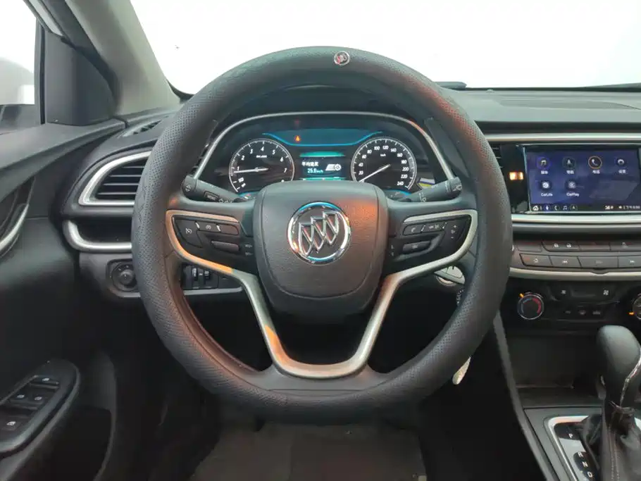 Buick Excelle — миниатюра 15
