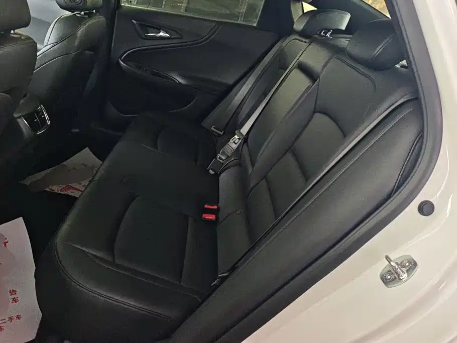 Chevrolet Malibu XL — миниатюра 11