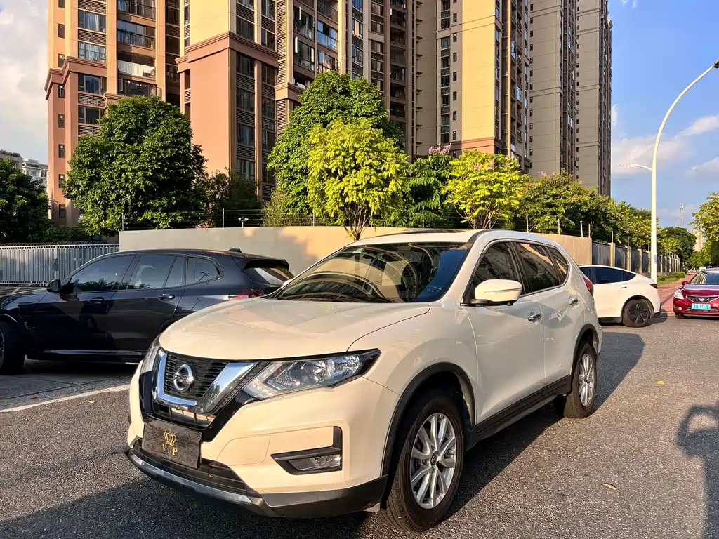 Nissan X-Trail — миниатюра 3