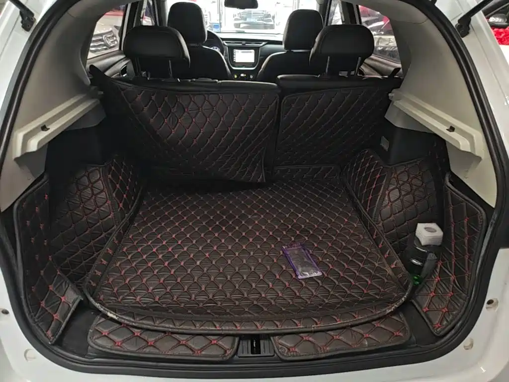 Roewe RX3 — миниатюра 19