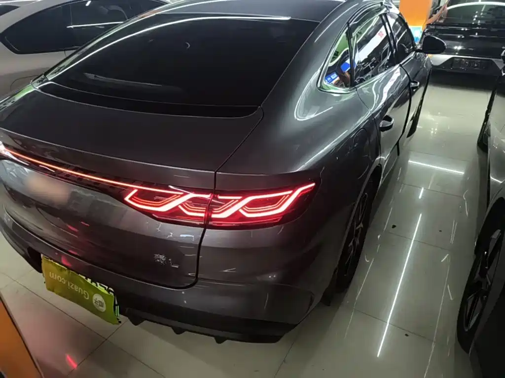 BYD Qin L — миниатюра 8