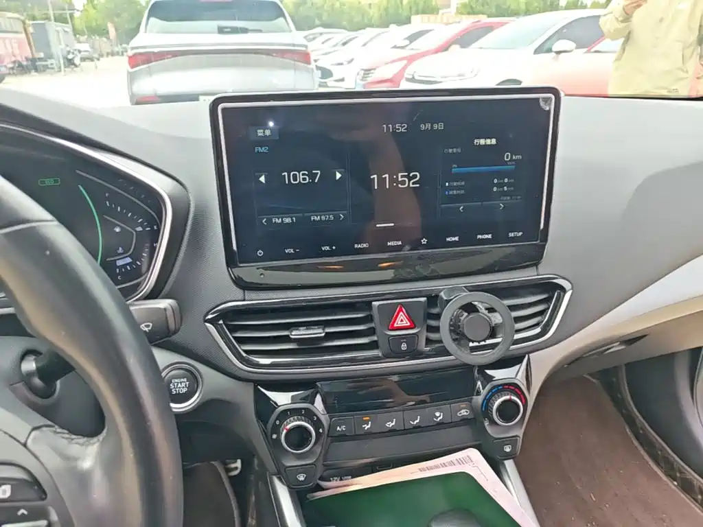 Hyundai Fista — миниатюра 13