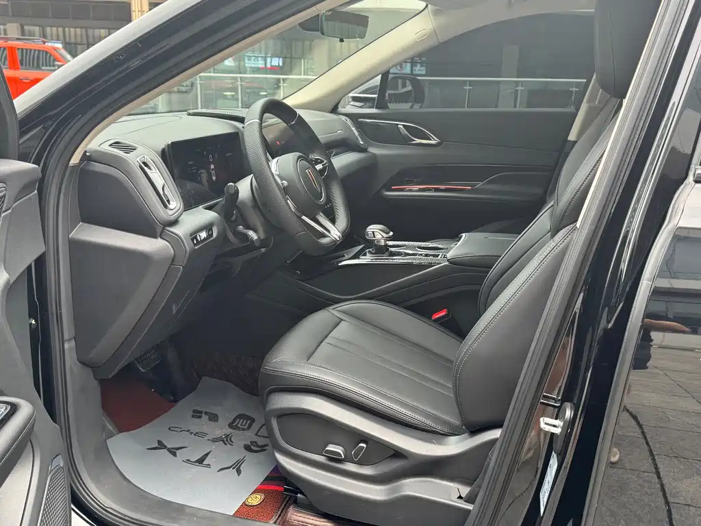 Hongqi Hongqi HS3 PHEV — миниатюра 9