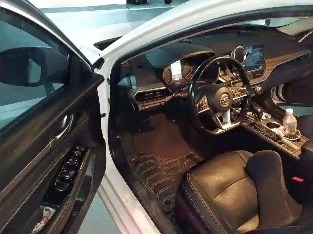 Nissan Teana — миниатюра 14