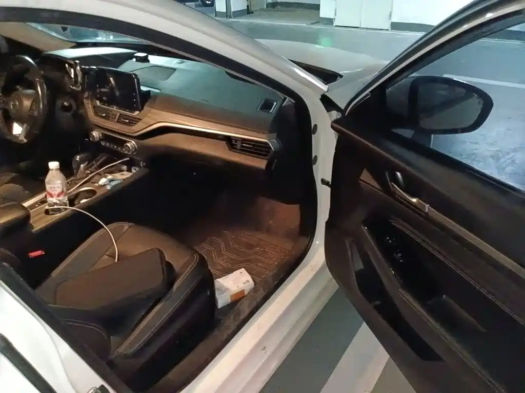 Nissan Teana — миниатюра 18