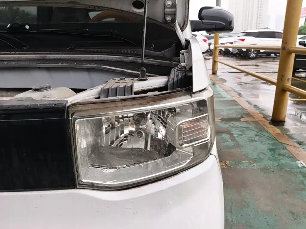 Wuling MINIEV — миниатюра 24