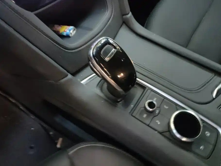 Cadillac XT5 — миниатюра 16