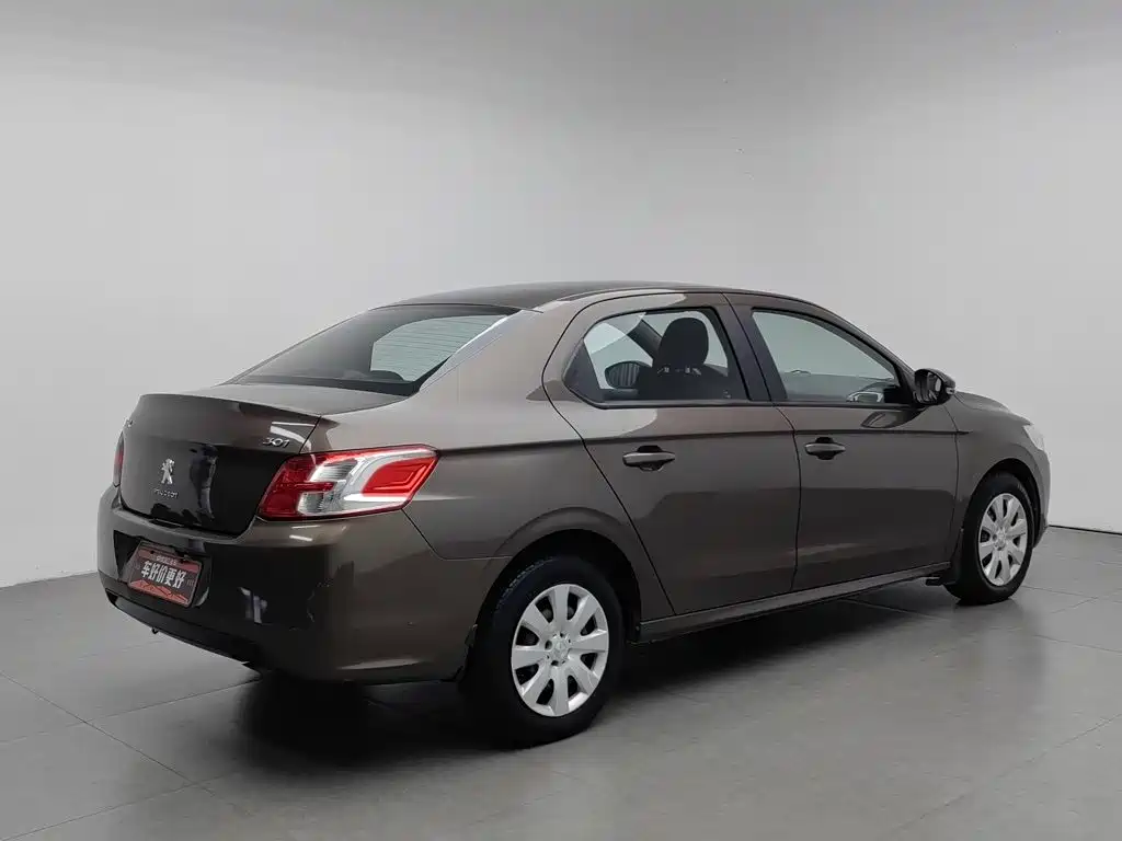 Peugeot 301 — миниатюра 2