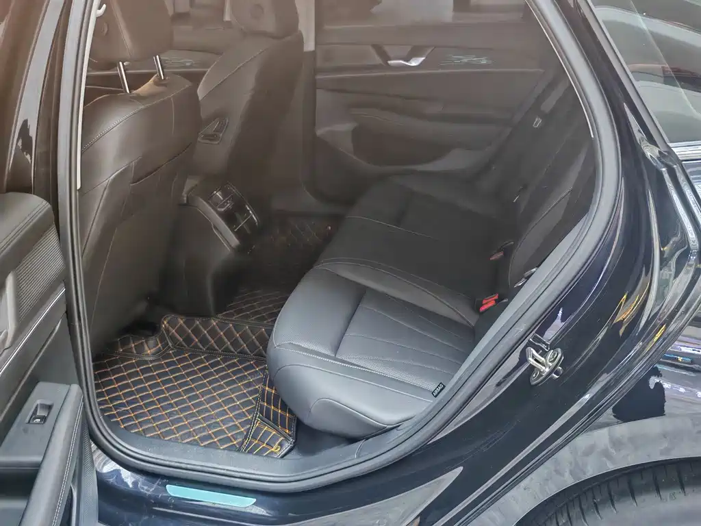 Volkswagen Passat — миниатюра 5
