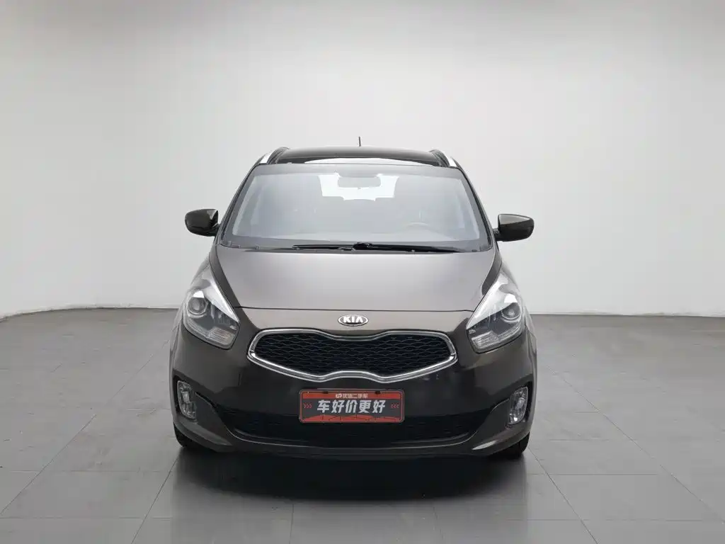 Kia Carens — миниатюра 3