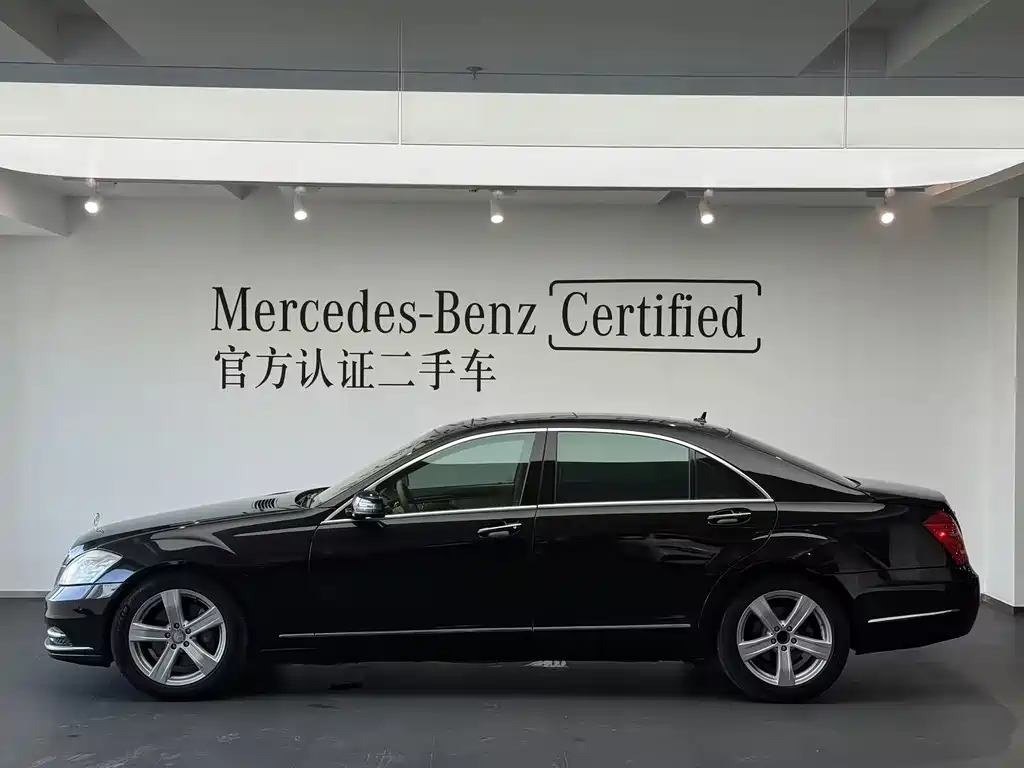 Mercedes-Benz S-Class — миниатюра 2