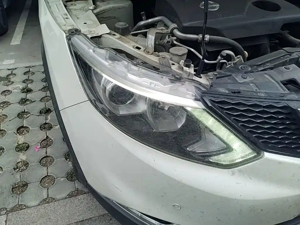 Nissan Qashqai — миниатюра 11
