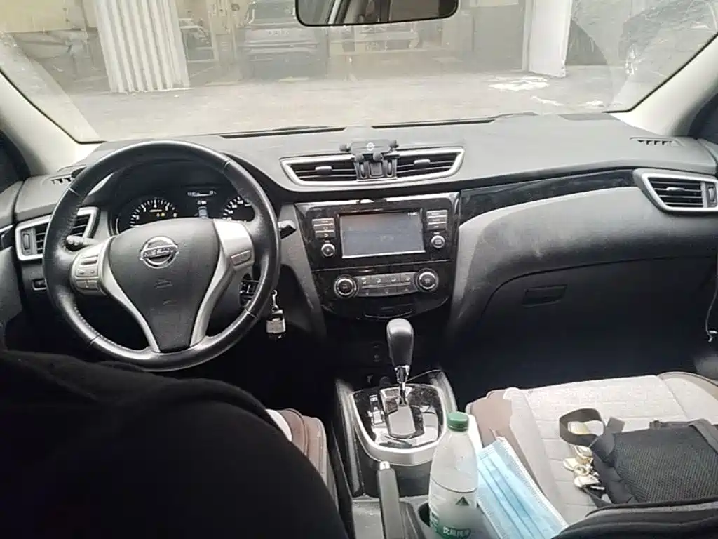 Nissan Qashqai — миниатюра 15