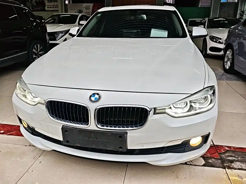 BMW 3 Series — миниатюра 3