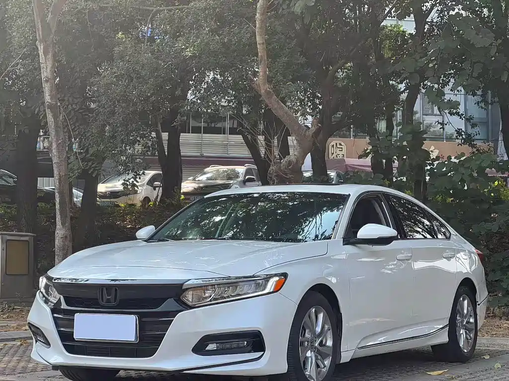 Honda Accord — миниатюра 3