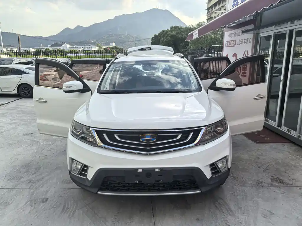 Geely Vision X6 — миниатюра 7